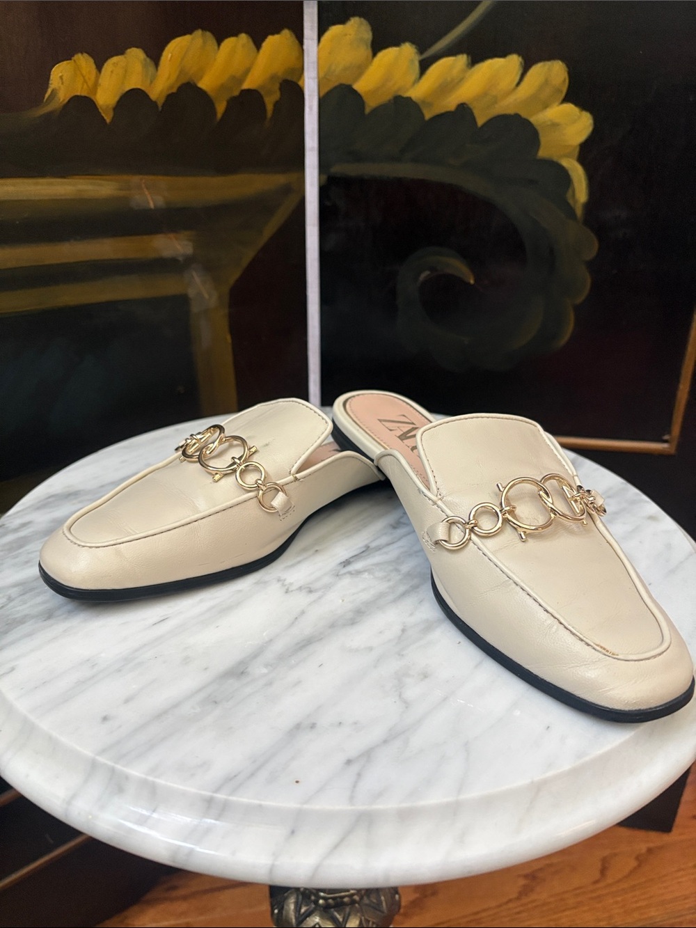 Zara Cream Backless Leather Mules with Gold Chain